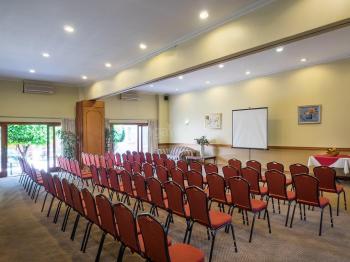 The Elegant Lodge Indaba Meeting Room