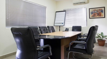 Smart X Business Hub Meeting Room