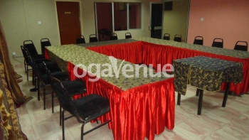 Excellence Hotel And Conference Centre Meeting Room 1