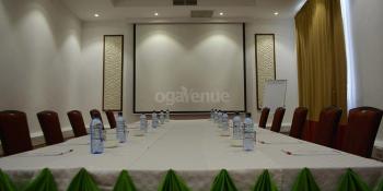 PrideInn Paradise Beach Conference Centre Witu Conference Room