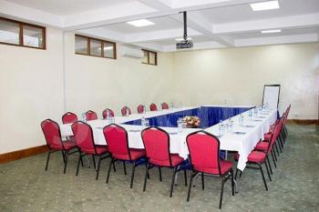 Ole Dume Suites Conference Room