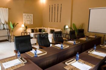 Palacina The Residence and Suites Boardroom 1