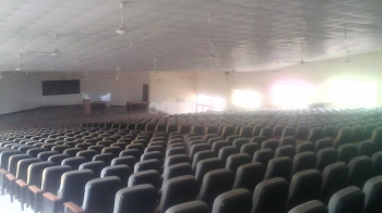 1000 Capacity Hall